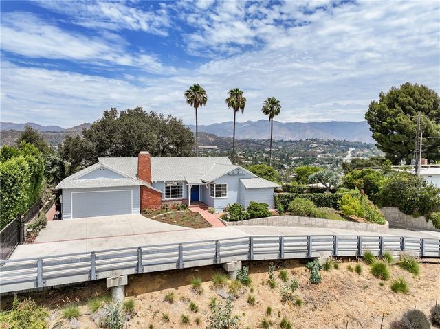 1566 Silverwood, Los Angeles, CA 90041