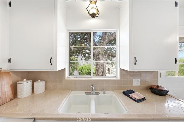 1566 Silverwood, Los Angeles, CA 90041