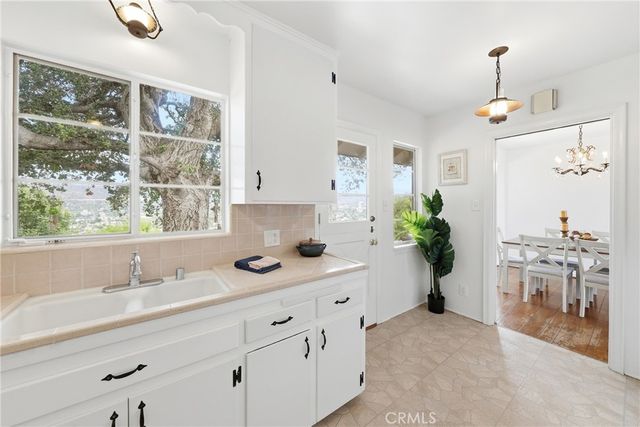 1566 Silverwood, Los Angeles, CA 90041