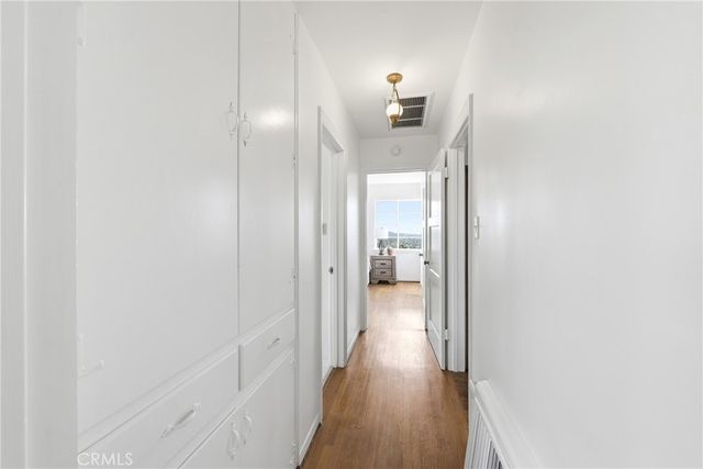 1566 Silverwood, Los Angeles, CA 90041