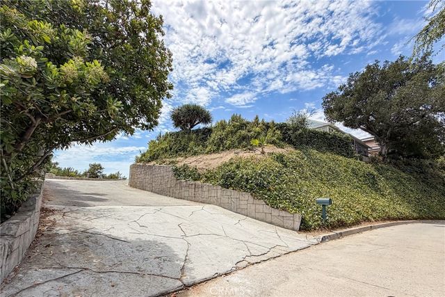 1566 Silverwood, Los Angeles, CA 90041