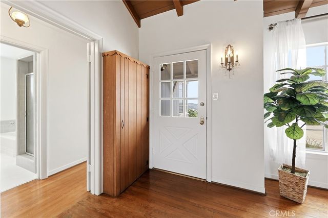 1566 Silverwood, Los Angeles, CA 90041