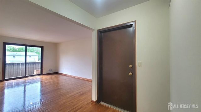 505 lincoln Boulevard C, Middlesex, NJ 08846