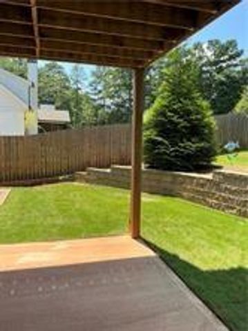 2446 Shadburn Ferry Drive, Buford, GA 30518