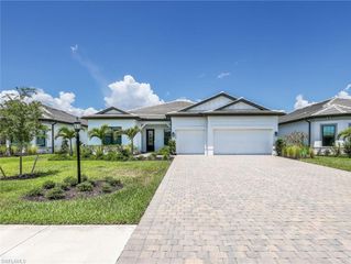 21064 Hallandale DR, Estero, FL 33928