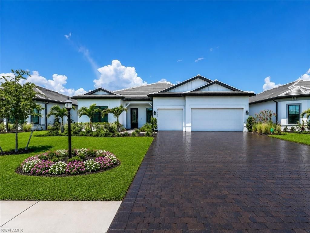 21064 Hallandale DR, ESTERO, FL 33928 — photo 2