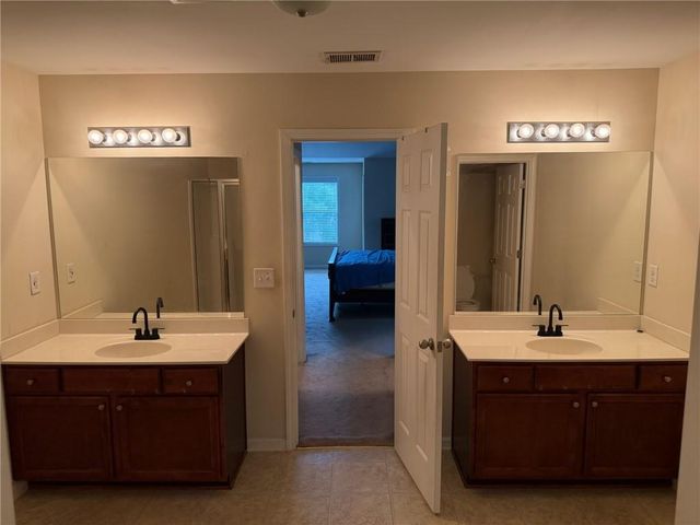 882 Williams View Court, Norcross, GA 30093