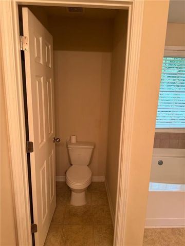 882 Williams View Court, Norcross, GA 30093