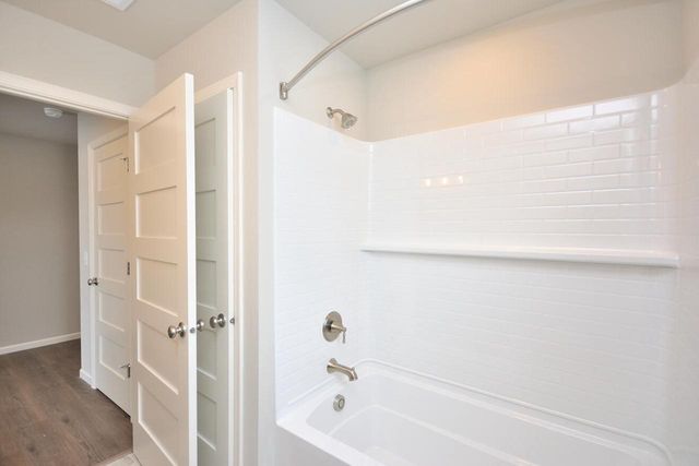 1121 Elderberry ROAD, Oconomowoc, WI 53066