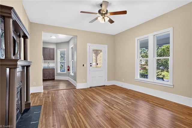 201 Tate Street B, Greensboro, NC 27403