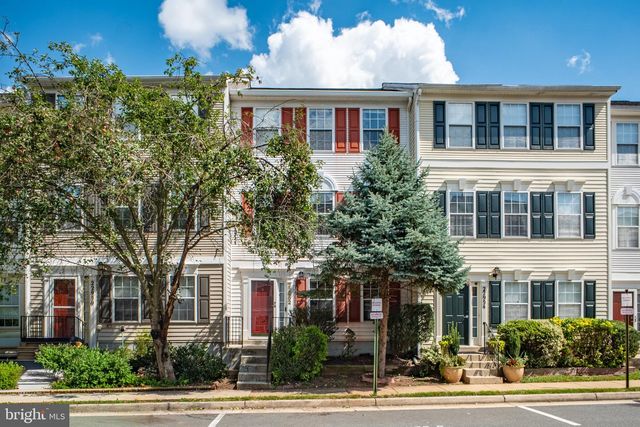 22952 FLEET TER, Sterling, VA 20166