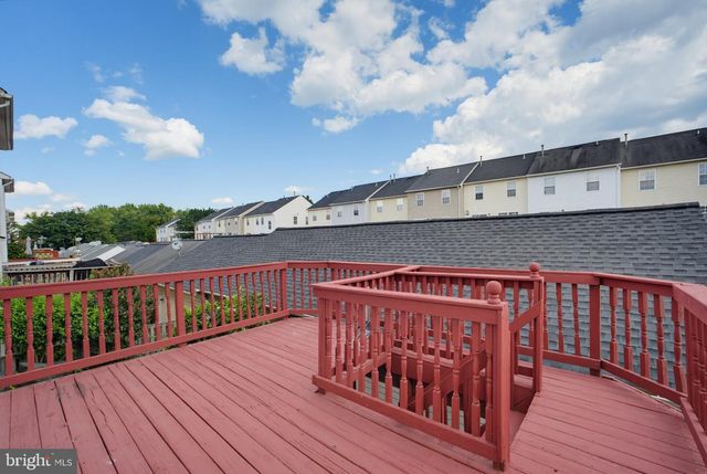 22952 FLEET TER, Sterling, VA 20166