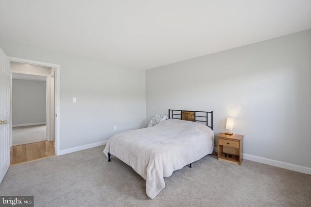 22952 FLEET TER, Sterling, VA 20166