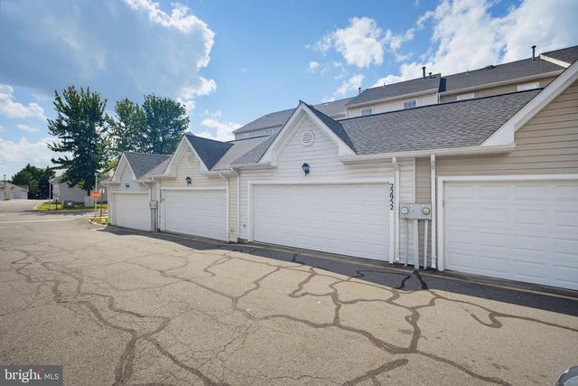 22952 FLEET TER, Sterling, VA 20166