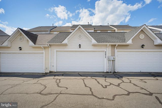22952 FLEET TER, Sterling, VA 20166