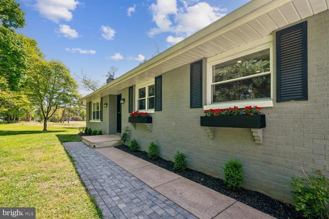 1554 HENRYTON RD, Marriottsville, MD 21104