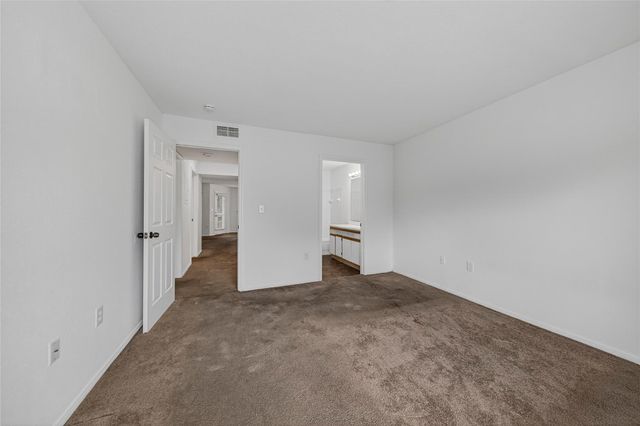 2361 NW 33rd Street 605, Oakland Park, FL 33309