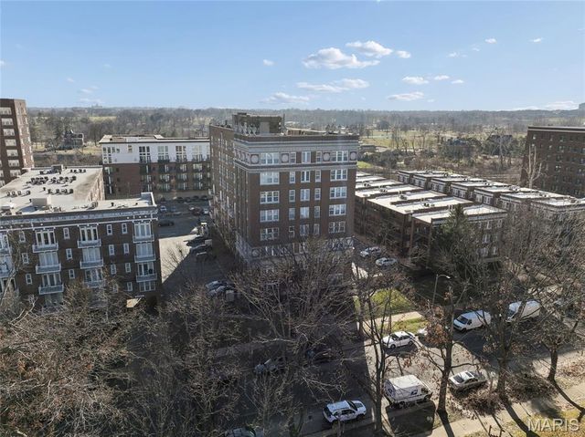 5330 Pershing Avenue 506, St Louis, MO 63112