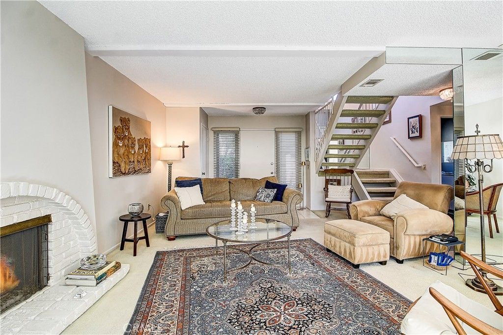 Image 10 of property listing at 6618 Wintertree Drive, Riverside, CA 92506