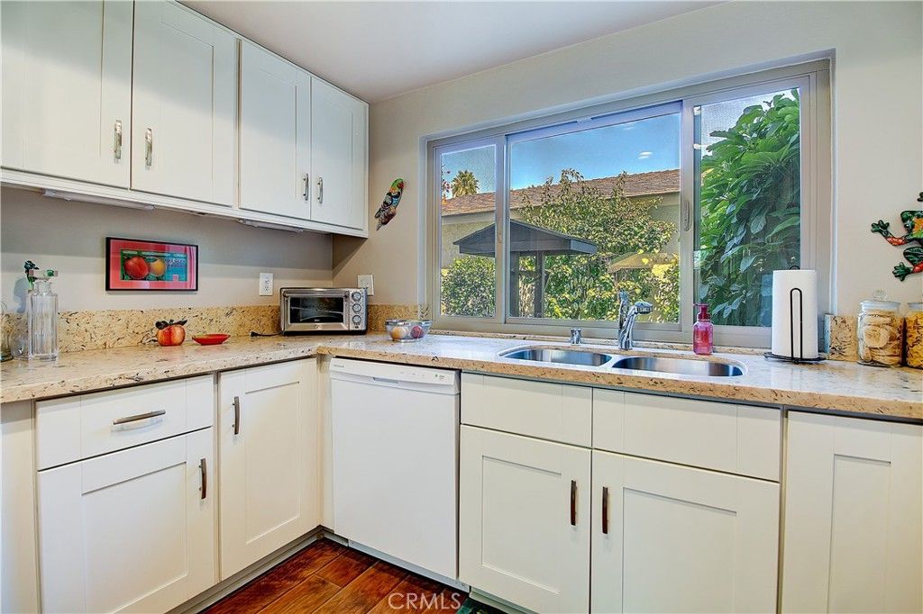 Image 15 of property listing at 6618 Wintertree Drive, Riverside, CA 92506