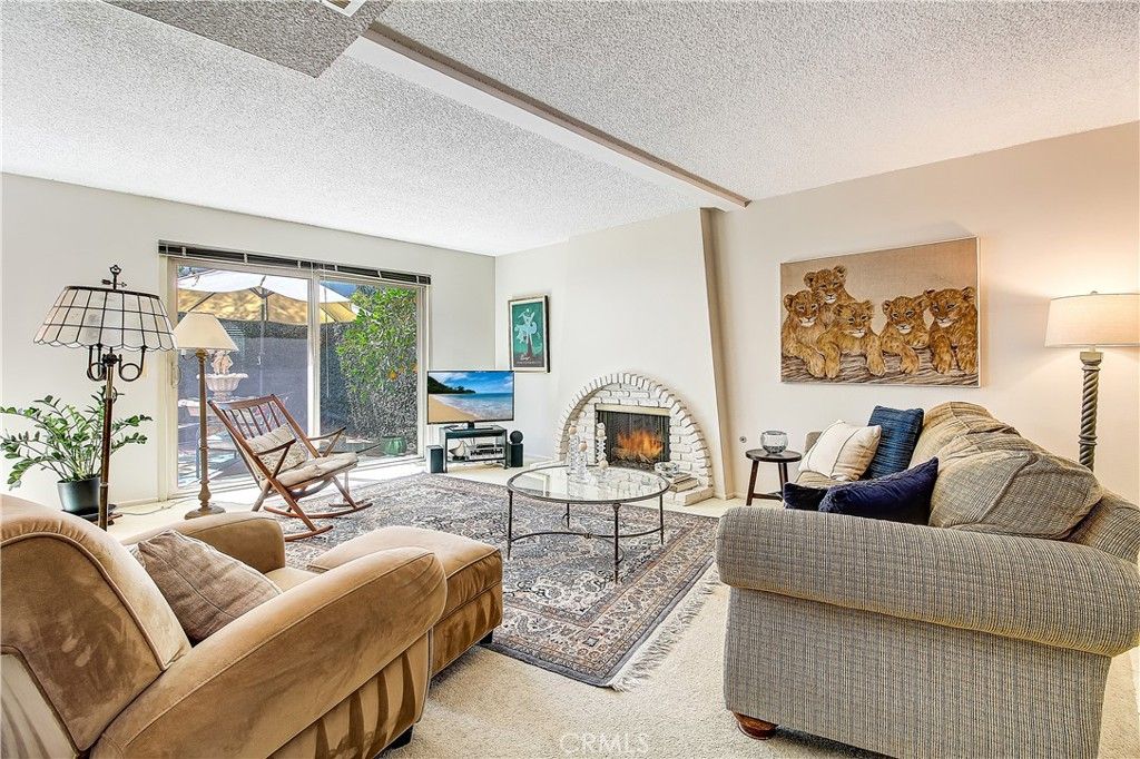 Image 8 of property listing at 6618 Wintertree Drive, Riverside, CA 92506