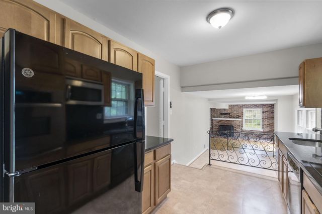 1585 KIMBLEWICK RD, Potomac, MD 20854