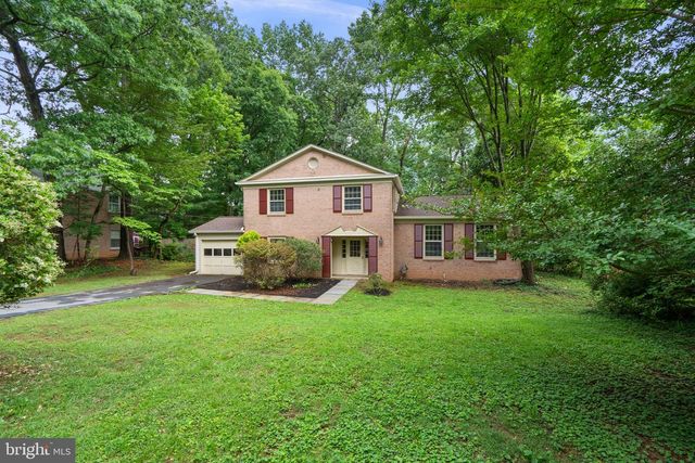 1585 KIMBLEWICK RD, Potomac, MD 20854