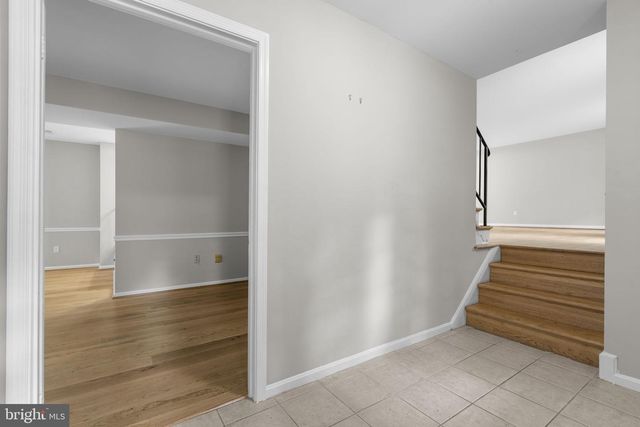 1585 KIMBLEWICK RD, Potomac, MD 20854