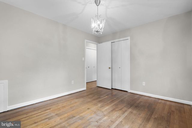 1585 KIMBLEWICK RD, Potomac, MD 20854