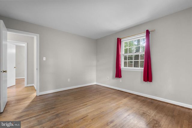 1585 KIMBLEWICK RD, Potomac, MD 20854