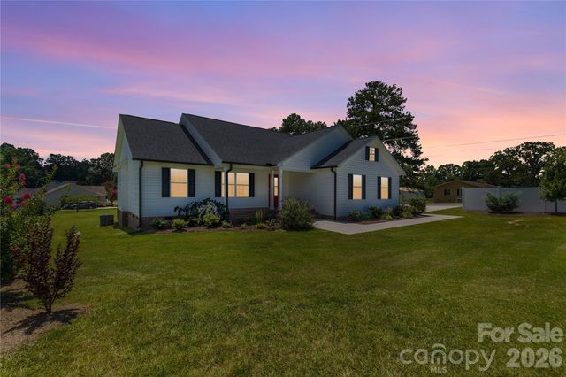 2507 Bill Thompson Road, Lancaster, SC 29720