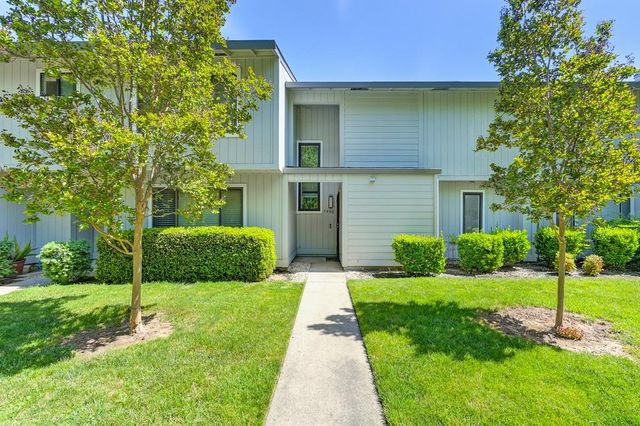 7908 Rocky Point Ct, Citrus Heights, CA 95610