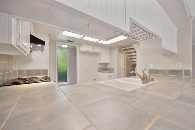 7908 Rocky Point Ct, Citrus Heights, CA 95610