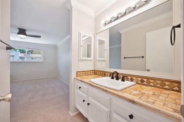 7908 Rocky Point Ct, Citrus Heights, CA 95610