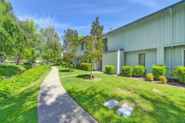 7908 Rocky Point Ct, Citrus Heights, CA 95610