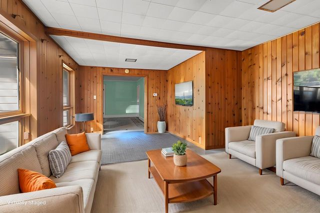 W3676 Highway 50, Lake Geneva, WI 53147
