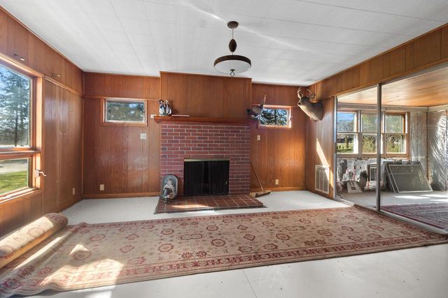 W3676 Highway 50, Lake Geneva, WI 53147