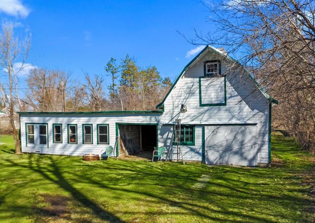 W3676 Highway 50, Lake Geneva, WI 53147