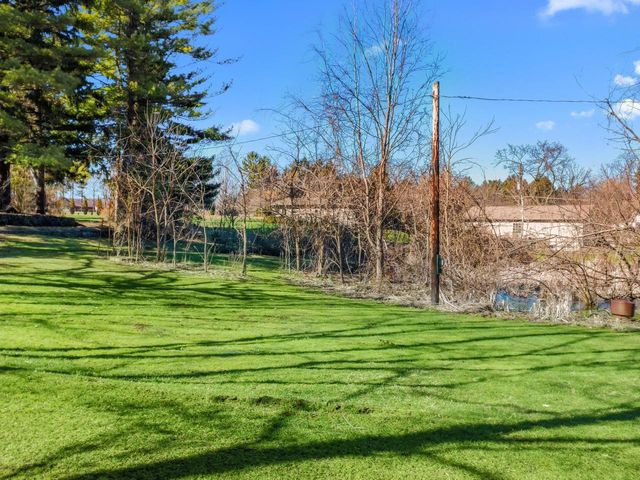 W3676 Highway 50, Lake Geneva, WI 53147