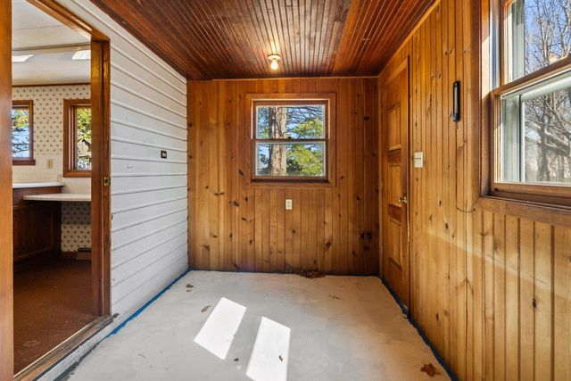 W3676 Highway 50, Lake Geneva, WI 53147