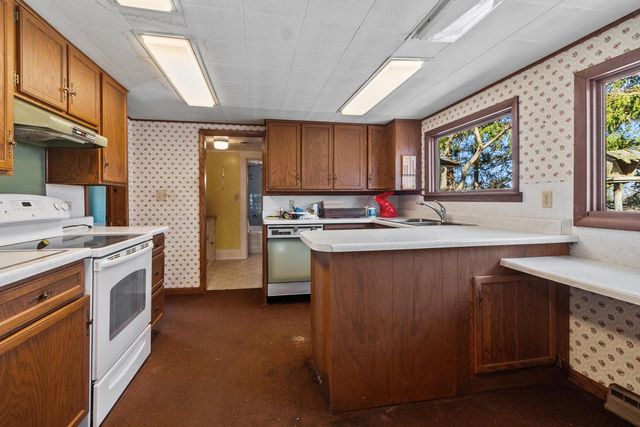 W3676 Highway 50, Lake Geneva, WI 53147
