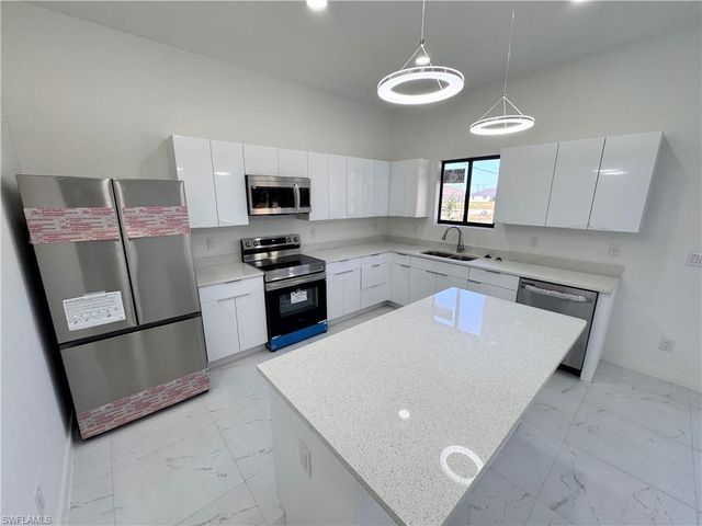 4114 NW 38th ST, Cape Coral, FL 33993