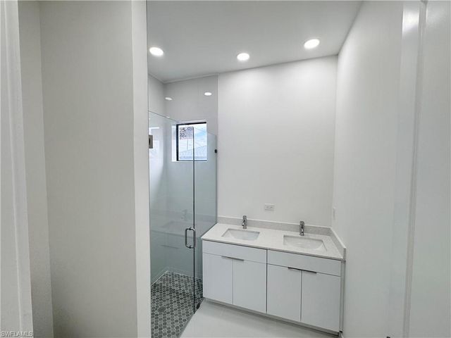 4114 NW 38th ST, Cape Coral, FL 33993