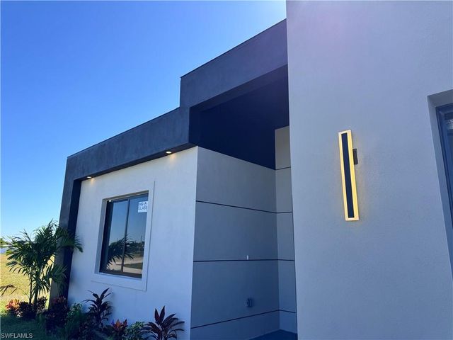 4114 NW 38th ST, Cape Coral, FL 33993