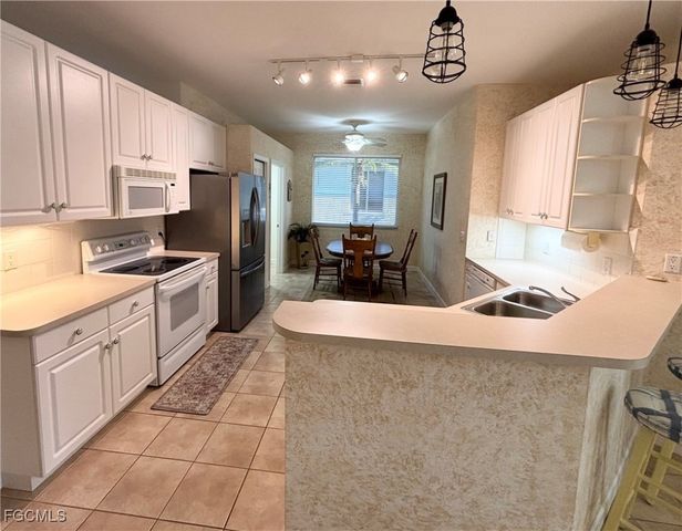 14255 Reflection Lakes DR, Fort Myers, FL 33907