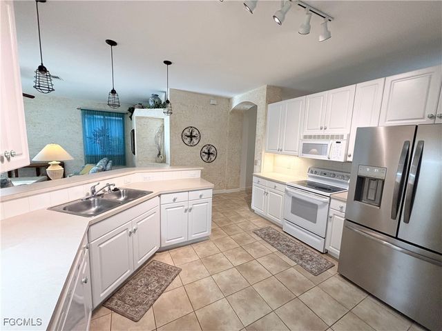 14255 Reflection Lakes DR, Fort Myers, FL 33907