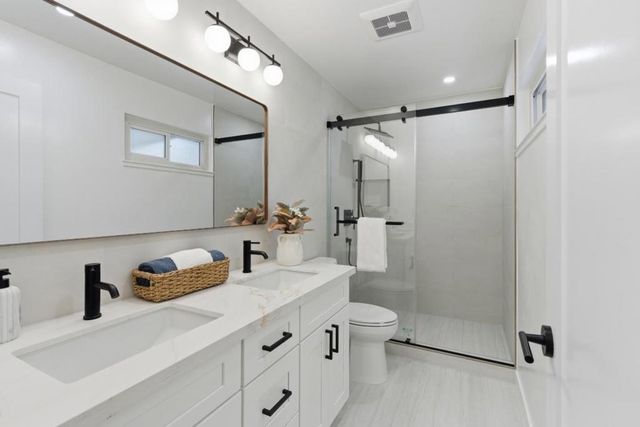 337 Roble Avenue, Redwood City, CA 94061