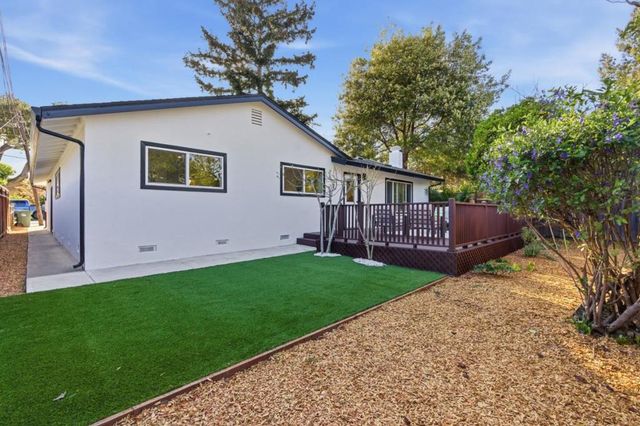 337 Roble Avenue, Redwood City, CA 94061