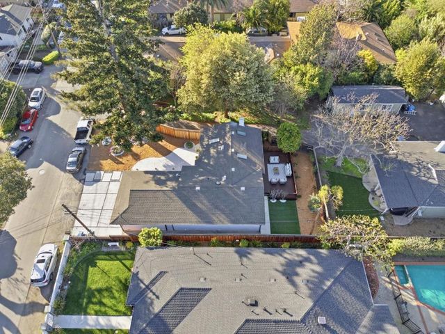 337 Roble Avenue, Redwood City, CA 94061