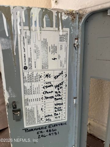 1214 PANGOLA Drive, Jacksonville, FL 32205